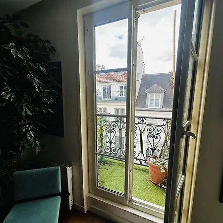 Apartment Avec Balcon